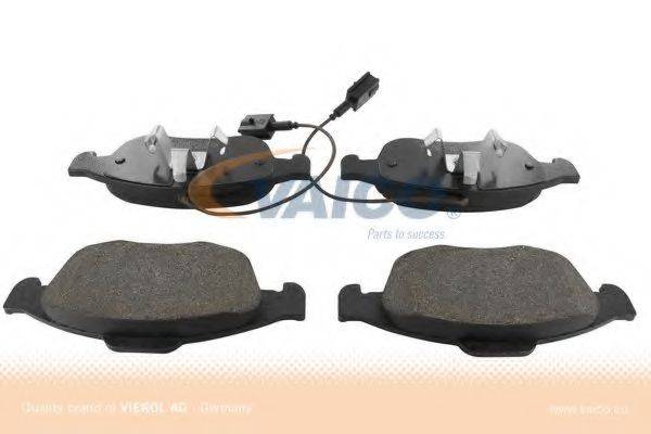 VAICO V240148 Комплект гальмівних колодок, дискове гальмо