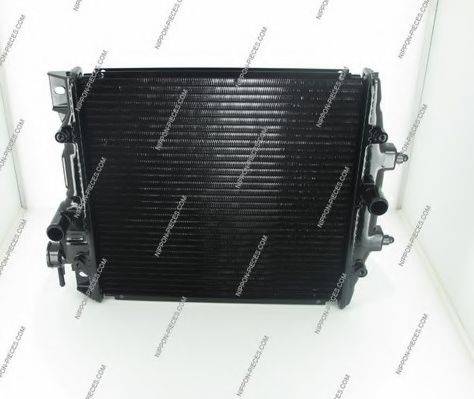 NPS D156U05 Радіатор, охолодження двигуна